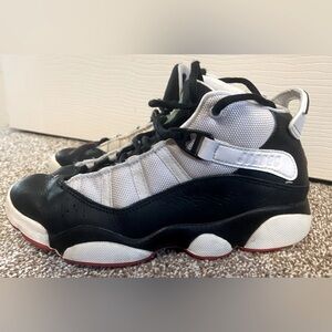 Nike Air Jordan 6 Rings Sneakers Black White Red 323432-008 Kid’s Sz 3Y